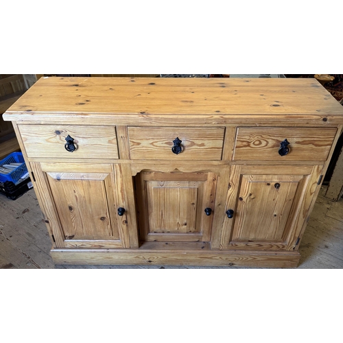 57 - Pine dresser base