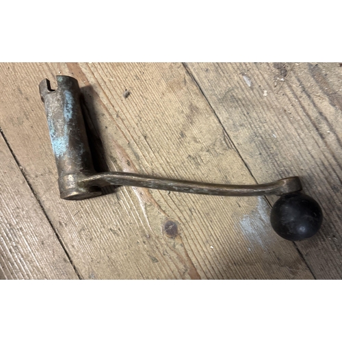 Lot 58        