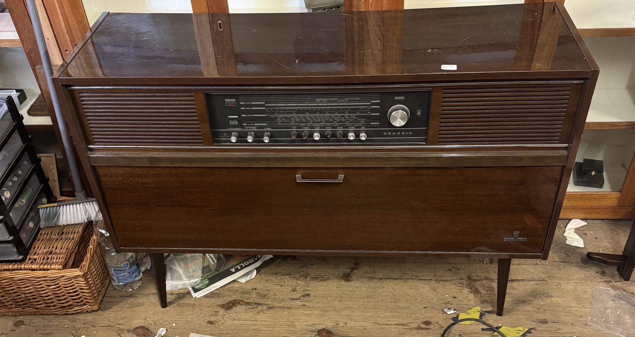 Vintage radiogram