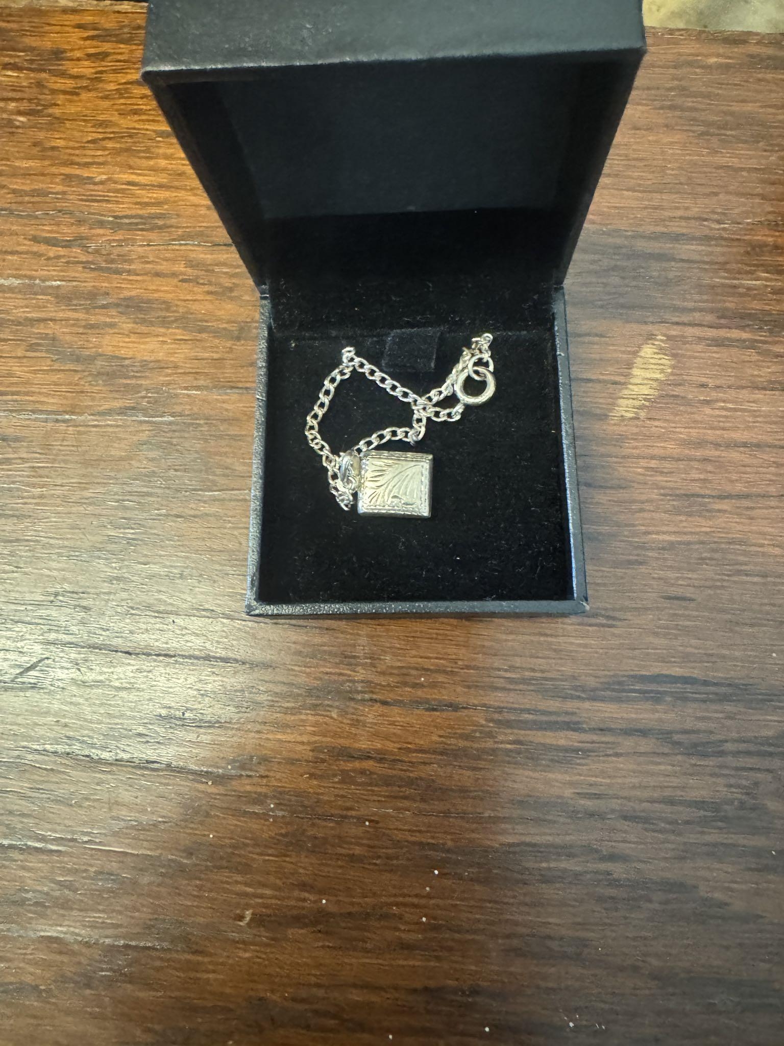 Silver locket & chain