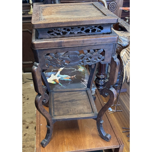 286 - Oriental plantstand