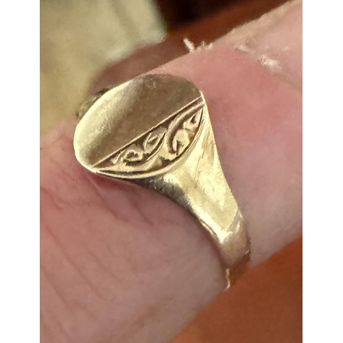 199 - 9ct ring