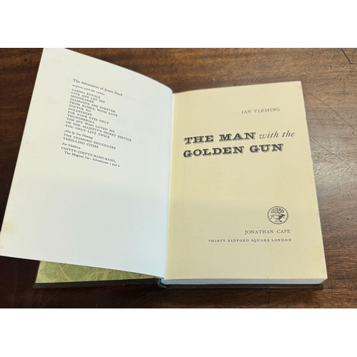 220 - Ian Fleming 1st edition-The Man With The Golden Gun