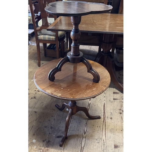 300 - 2 occasional tables