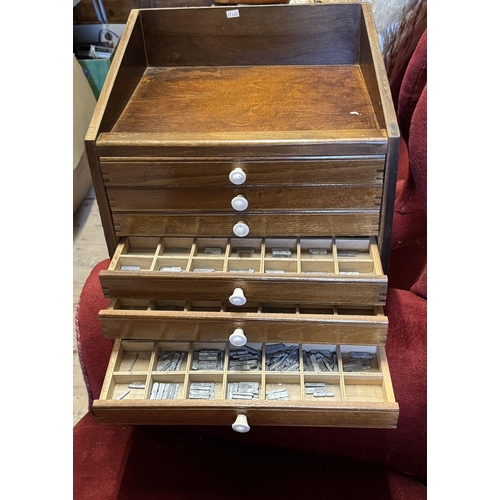 330 - Printers chest & blocks