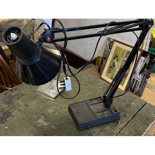 357 - Angle poised lamp