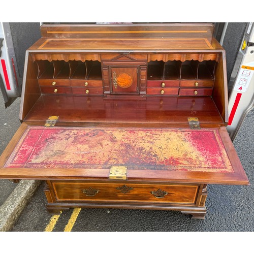 467 - Georgian mahogany & inlaid bureau with good fitted interior