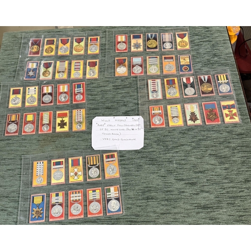 605 - Wills cigarette cards-Medals 1902