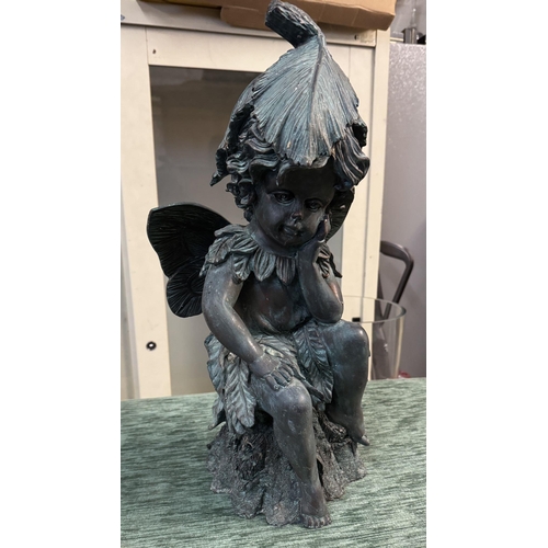 609 - Composition garden pixie