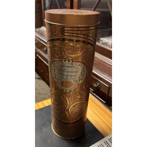 664 - Sainsbury champayne