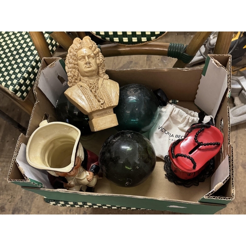 821 - Box miscellaneous