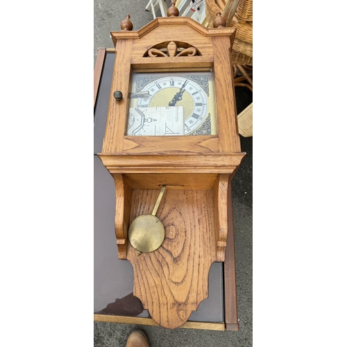 919 - Oak wall clock