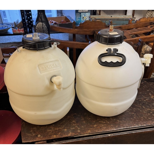 929 - 2 king keg pressure barrels