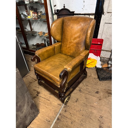 1035 - Good leather/reclining library chair