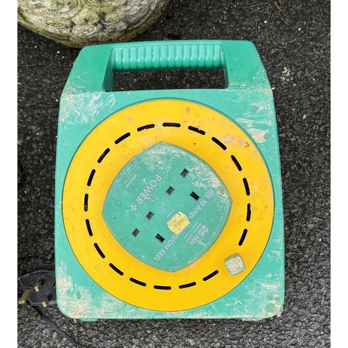 1072 - Extension lead