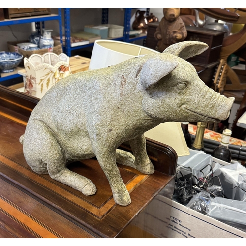 469 - Composition pig