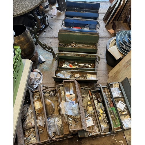 4 tool boxes & contents