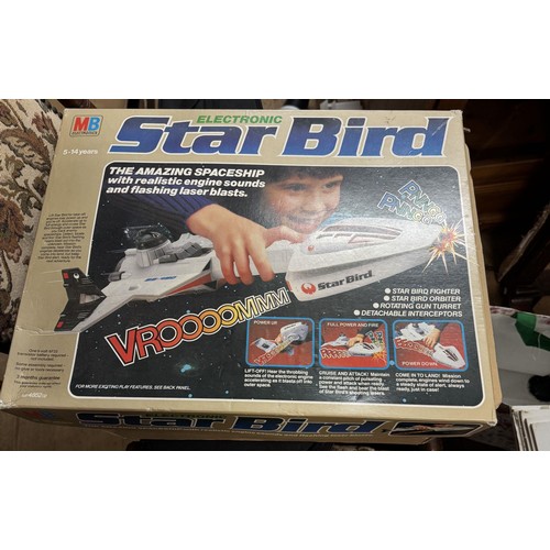 196 - Boxed Star Bird