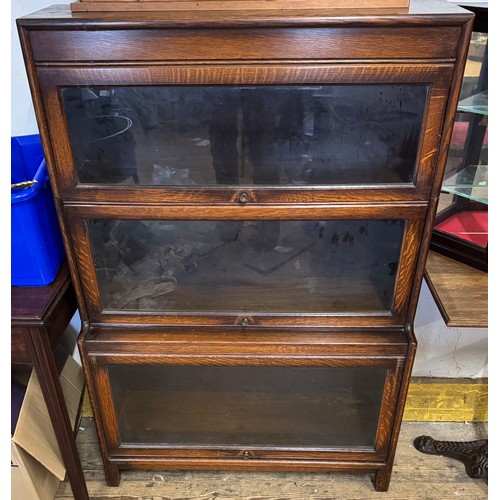 204 - 3 section oak bookcase