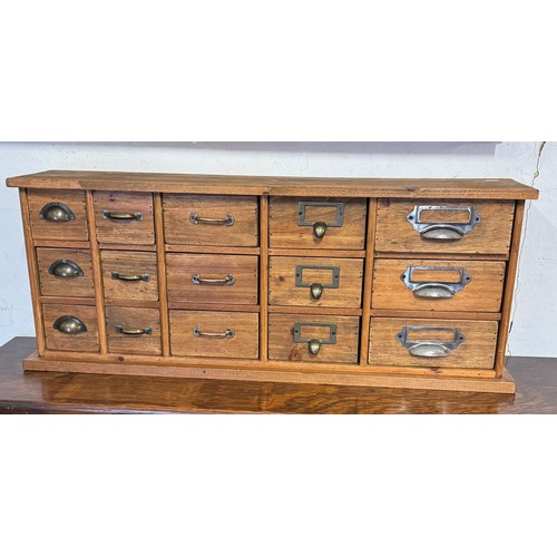 205 - Bank drawers