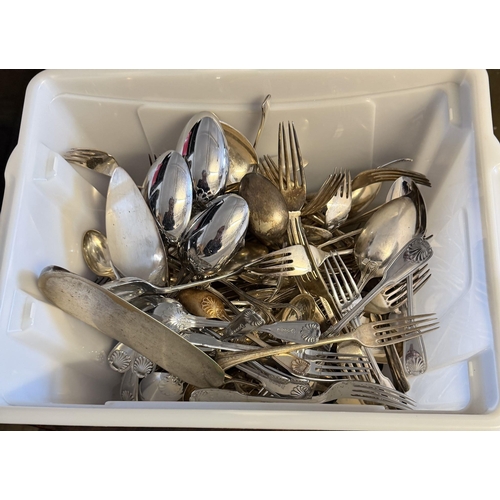 16 - Plated cutlery