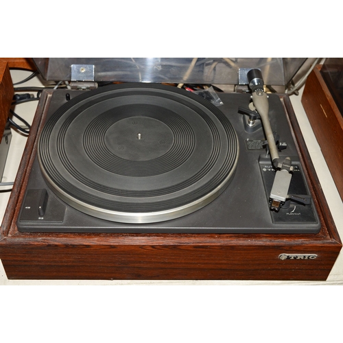 443 - A VINTAGE COMPONENT HI-FI, including a Trio KP-2022A Turntable with a Shure M75ED Type 2 cartridge, ... 