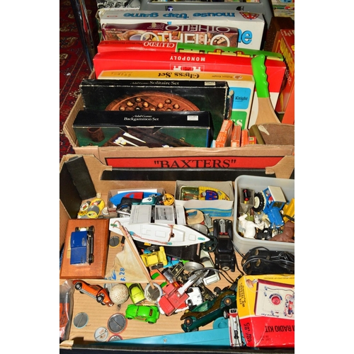 822 - A QUANTITY OF ASSORTED TOYS AND GAMES, to include Dinky, Corgi, Matchbox and Rio diecast, Britains v... 