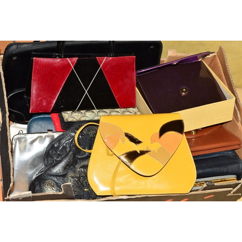 577 - A BOX OF MAINLY VINTAGE HANDBAGS, etc, to include purple patent bag, a grey snakeskin clutch, a yell... 