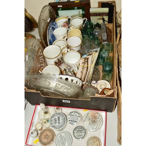 653 - VARIOUS CERAMICS, GLASSWARES, POSTCARDS etc, to include advertising pot lids, Royal commemoratives, ... 