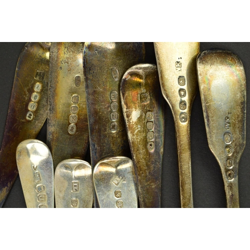 106 - A PARCEL OF LATE GEORGIAN AND VICTORIAN SILVER FLATWARE, Old English and Fiddle patterns, including ... 