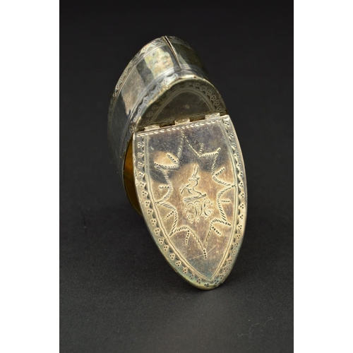 116 - A GEORGE III IRISH SILVER SNUFF BOX, of navette form, bright cut borders to cover and sides, the hin... 