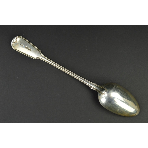 127 - A GEORGE IV SILVER FIDDLE AND THREAD PATTERN GRAVY STRAINING SPOON, engraved crest, the bowl with pi... 