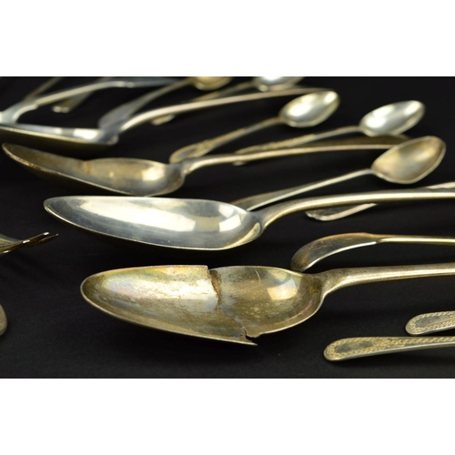 129 - A PARCEL OF 18TH, 19TH AND 20TH CENTURY SILVER FLATWARE, including Old English and Fiddle patterns, ... 