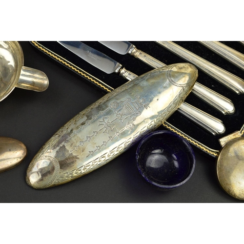 131 - A PARCEL OF SILVER, the majority Edwardian and George V, includes a pair of oval silver backed brush... 