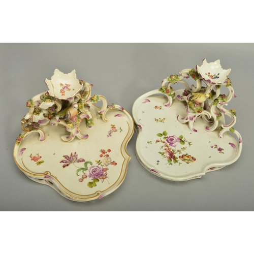 242 - A PAIR OF 18TH CENTURY VIENNA PORCELAIN TABLE CENTREPIECES, of Rococo form, with a wavy rimmed shall... 