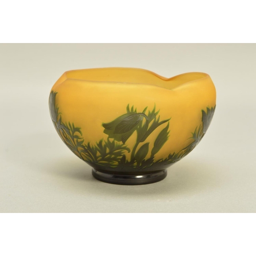 273 - A D'ARGENTAL CAMEO GLASS BOWL, designed by Paul Nicolas (formerly of Daum) the yellow ground body is... 