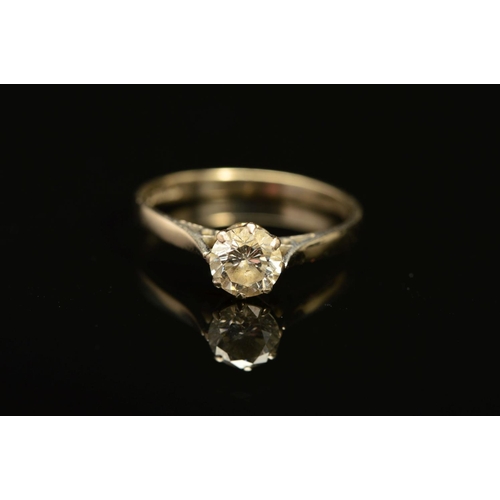 3 - A MID TO LATE 20TH CENTURY 18CT WHITE GOLD SINGLE STONE DIAMOND RING, estimated modern round brillia... 