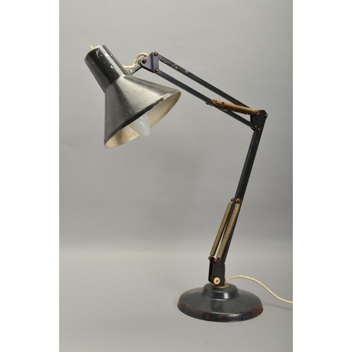 601 - AN EARLY 20TH CENTURY DARK BLUE PAINTED ANGLE POISE STYLE DESK LAMP on a sloped base