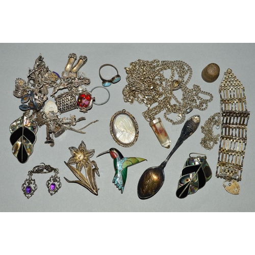 84 - A SELECTION OF SILVER AND WHITE METAL JEWELLERY, to include a charm bracelet, a pair of Mexican Alpa... 