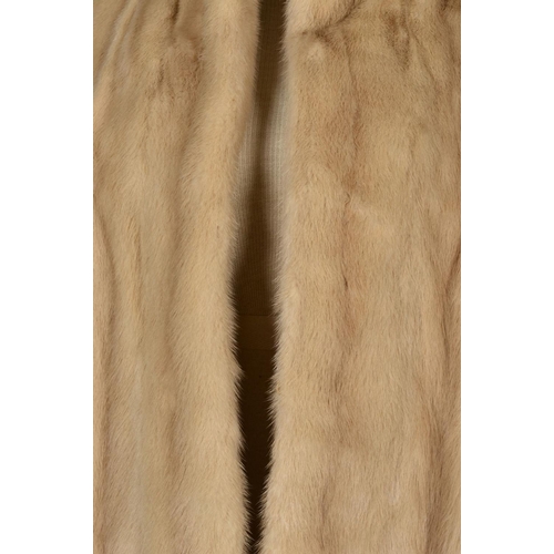 116 - AN AZURENE MINK FUR JACKET, with a mandarin collar, two hook and eye fastenings, fitted cuffs, two e... 