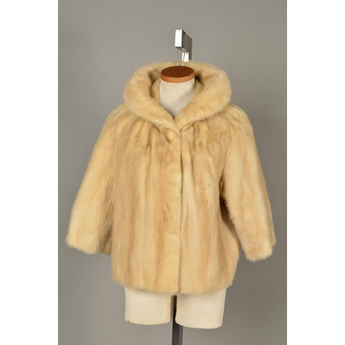 118 - A PALAMINO MINK JACKET, with lapel collar, two hook and eye fastenings, cropped sleeves, believed to... 