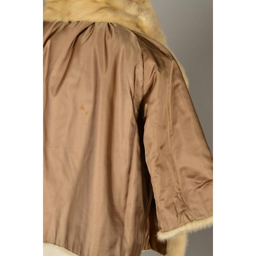 118 - A PALAMINO MINK JACKET, with lapel collar, two hook and eye fastenings, cropped sleeves, believed to... 