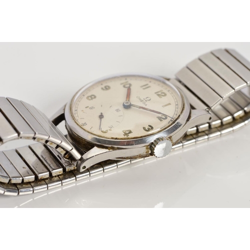 68 - OMEGA MID 20TH CENTURY MECHANIC WRISTWATCH, round stainless steel case with a silvered Arabic numera... 