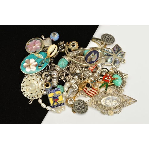 180 - A SELECTION OF SILVER AND WHITE METAL JEWELLERY, to include three Mexican Alpacca brooches and a tor... 
