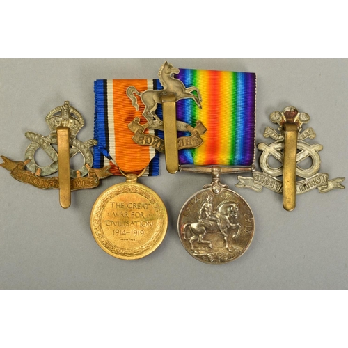 370 - A WWI PAIR OF BRITISH WAR & VICTORY MEDALS, correctly named to Pte 45734 H Reynolds, Leicester Regim... 