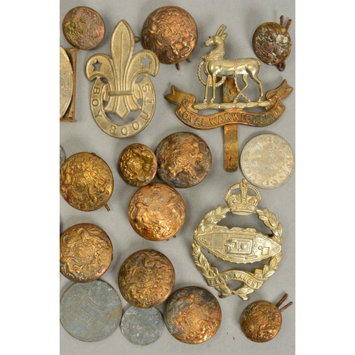 390 - A PLASTIC STORAGE BOX CONTAINING A NUMBER OF BRITISH COINS AND BADGES, together with uniform button ... 