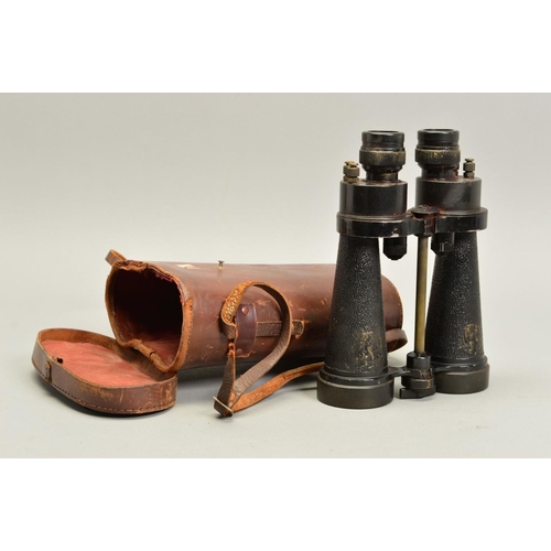 401 - A PAIR OF WWII PERIOD BARR & STROUD NAVAL STYLE BINOCULARS, admiralty pattern number 1900A and crow ... 