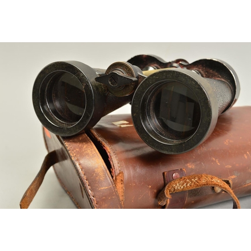 401 - A PAIR OF WWII PERIOD BARR & STROUD NAVAL STYLE BINOCULARS, admiralty pattern number 1900A and crow ... 