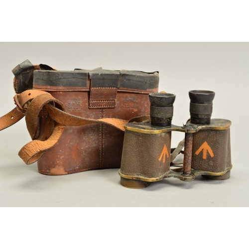 402 - A PAIR OF WWI ERA ROSS OF LONDON STEREO PRISM MILITARY BINOCULARS, in brown leather case, crow foot ... 