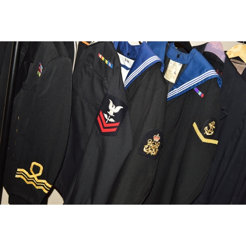 431 - A NUMBER OF NAVAL UNIFORM ITEMS, US Naval Smock top, maker being 'Tennessee' Uniform Company, with a... 